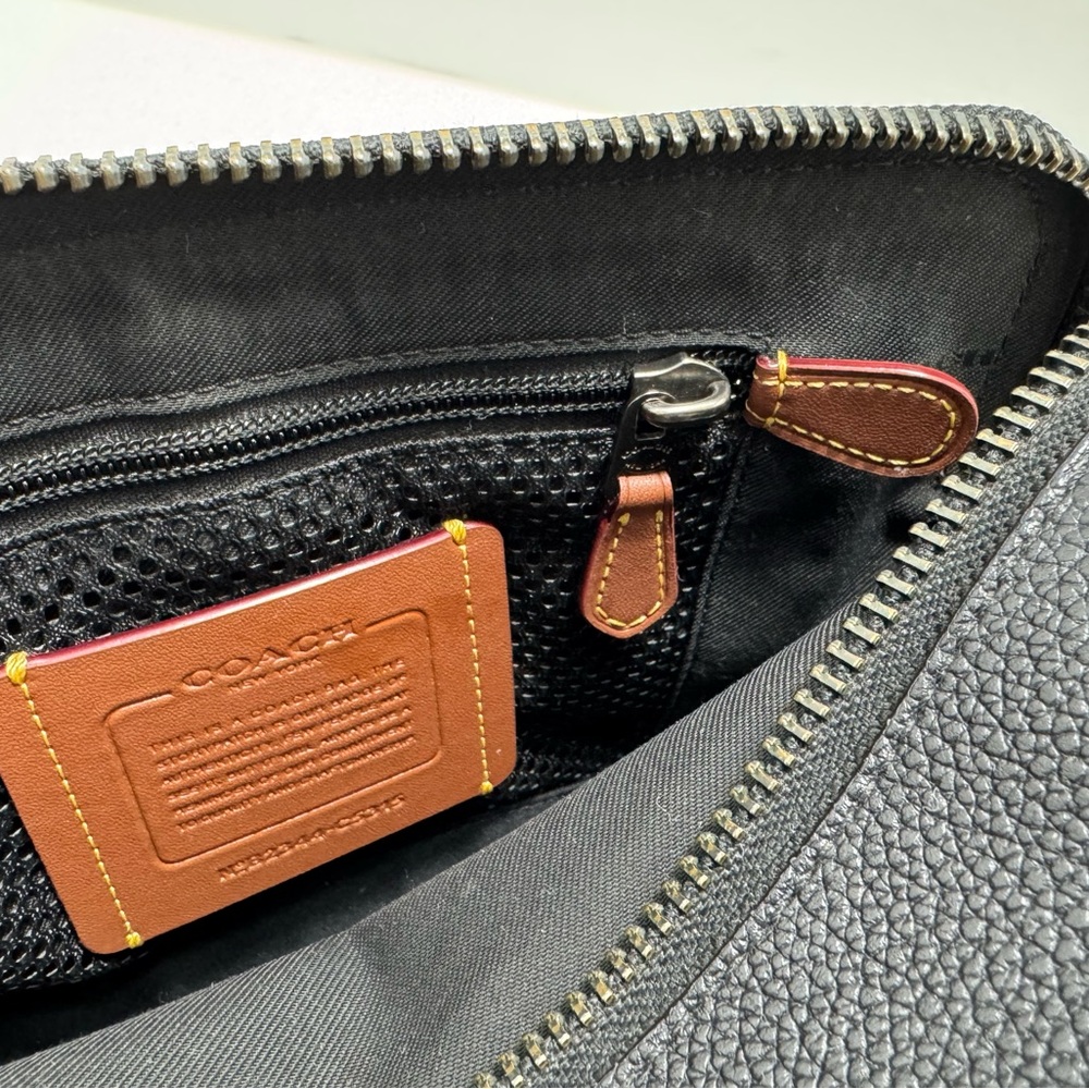 COACH Charter Crossbody Bag 24 in Black Pebbled Leather - Picture 7 of 15